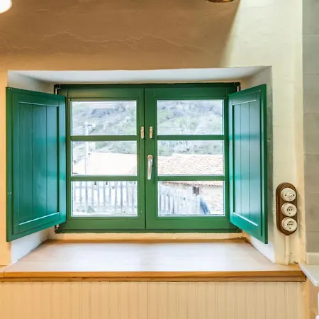 Casa De Aldea La Casita Verde Alpstuga *