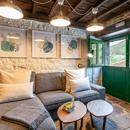 Casa De Aldea La Casita Verde Alpstuga