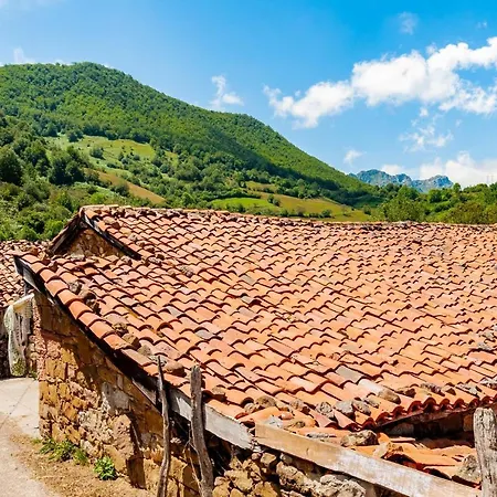 Casa De Aldea La Casita Verde Alpstuga La Focella